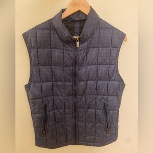 SOLD Old Money aesthetic vest from Massimo Dutti